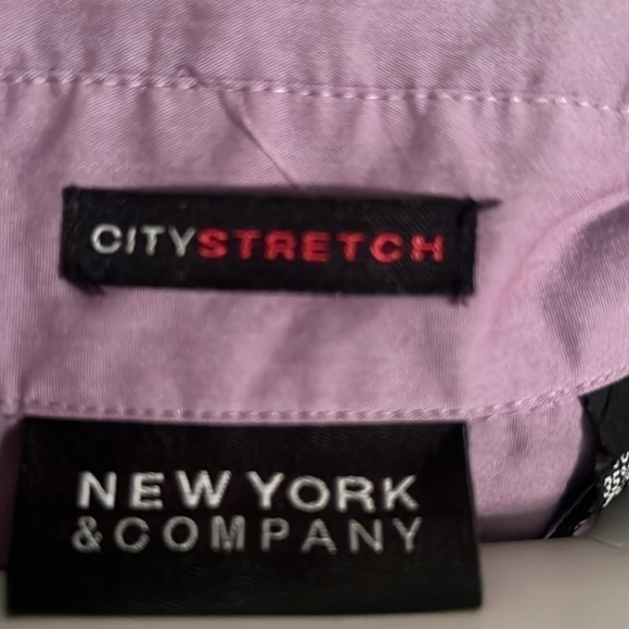 New York & Co Button 1/2 Down Shirt- excellent condition - Picture 7 of 7